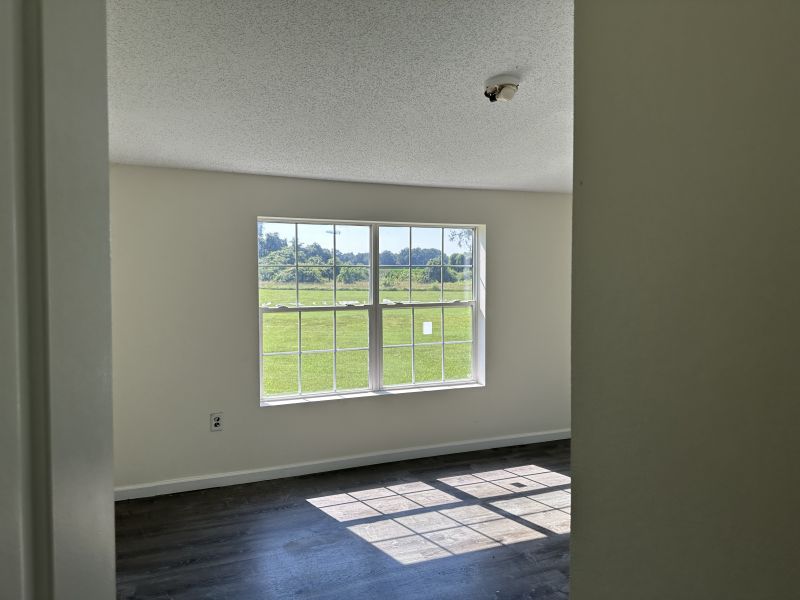 #8 cactus bend Willow tree  Mobile Home for Sale in Delaware