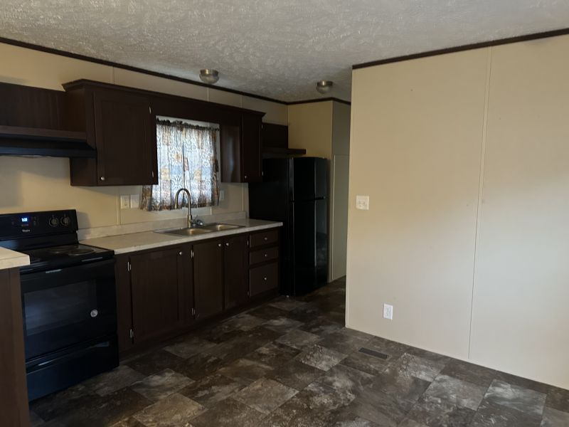 #7 Cactus Bend Willow Tree Mobile Home for Sale in Delaware
