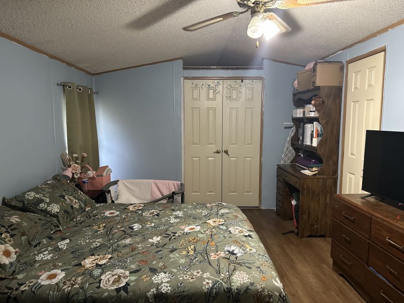 #96 Skyline Locust Drive Ridgewood Manor Mobile Home for Sale in Delaware