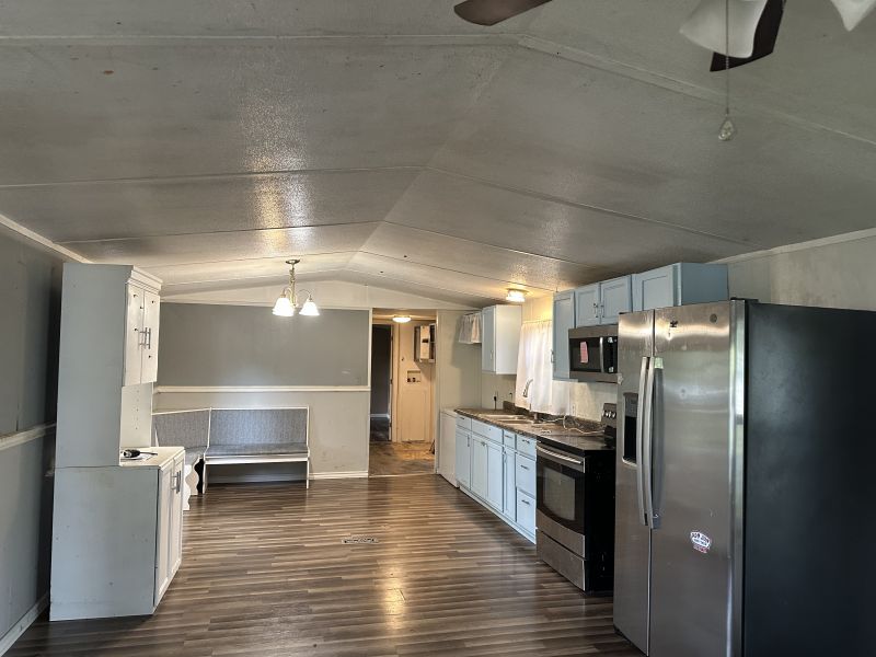 #329 Norway drive Pinewood Acres Mobile Home for Sale in Delaware