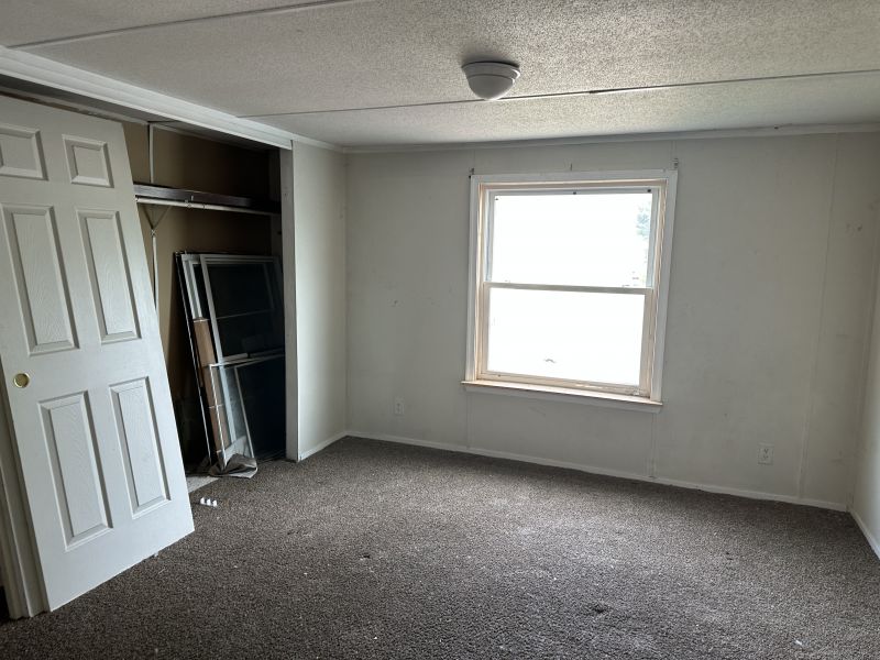 #329 Norway drive Pinewood Acres Mobile Home for Sale in Delaware