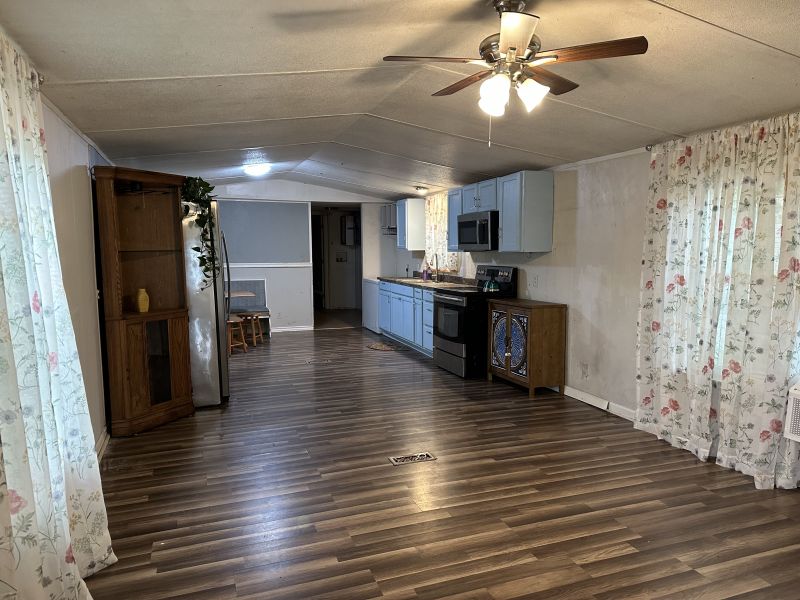 #329 Norway drive Pinewood Acres Mobile Home for Sale in Delaware