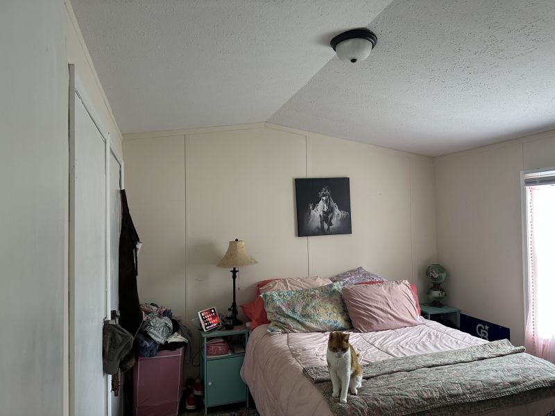 #177 Holly Drive  High Point Park Mobile Home for Sale in Delaware
