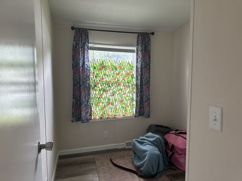 #177 Holly Drive  High Point Park Mobile Home for Sale in Delaware