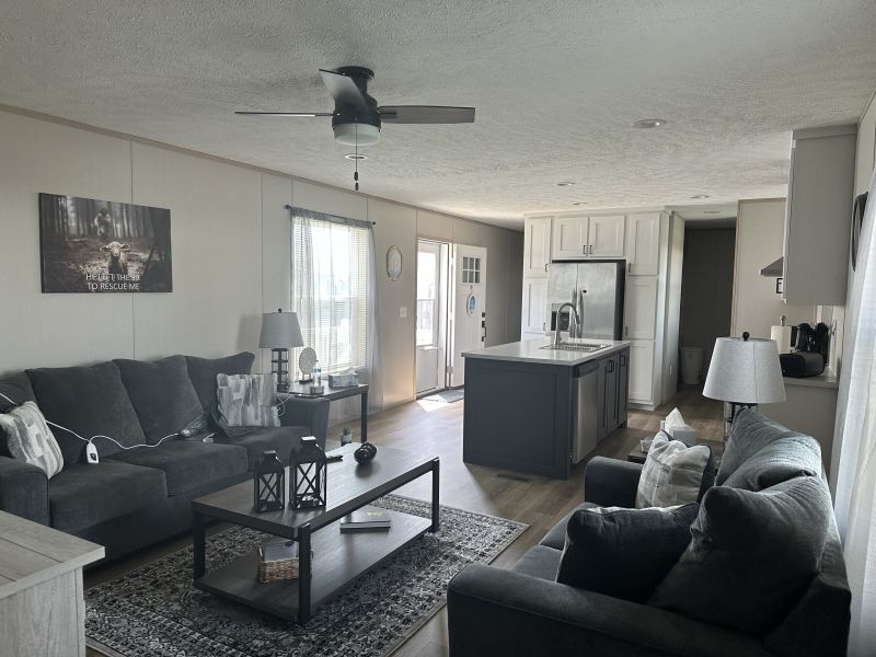 #345 Norway drive Pinewood Acres Mobile Home for Sale in Delaware