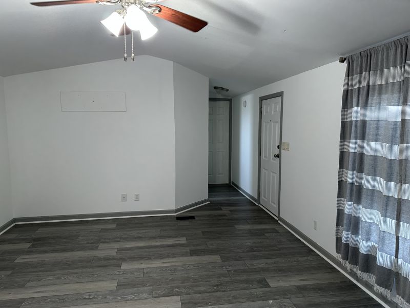 #69 Elmwood Drive  Ridgewood manor  Mobile Home for Sale in Delaware
