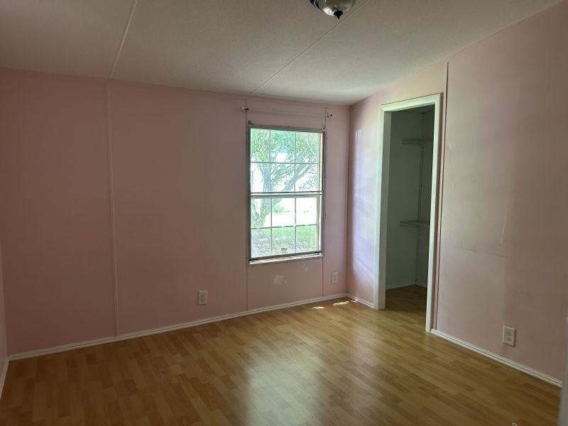 #7 Angola court Clayton Courts  Mobile Home for Sale in Delaware