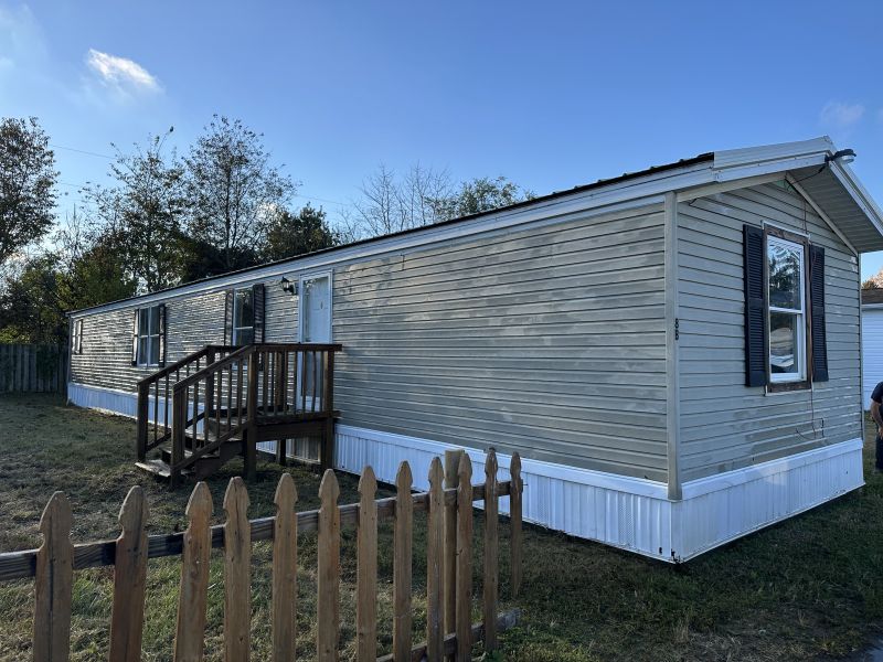#8B Nascar Lane Granada MHP Mobile Home for Sale in Delaware