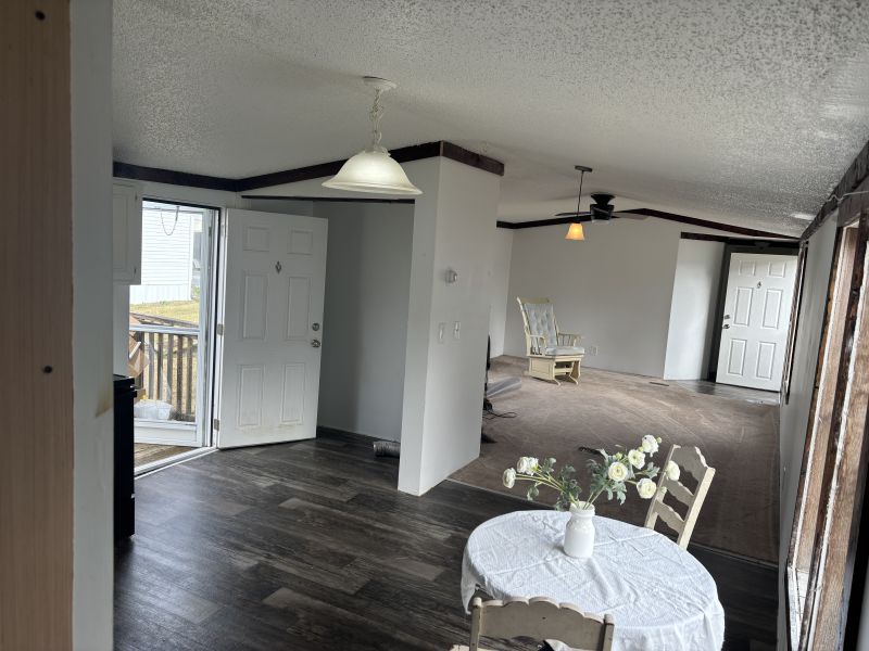 #8B Nascar Lane Granada MHP Mobile Home for Sale in Delaware