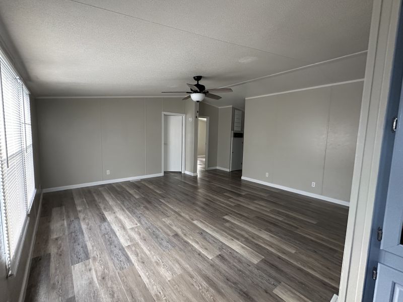 #122 Fox Pointe Drive  Fox Pointe Mobile Home for Sale in Delaware