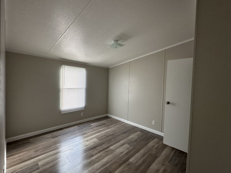 #122 Fox Pointe Drive  Fox Pointe Mobile Home for Sale in Delaware