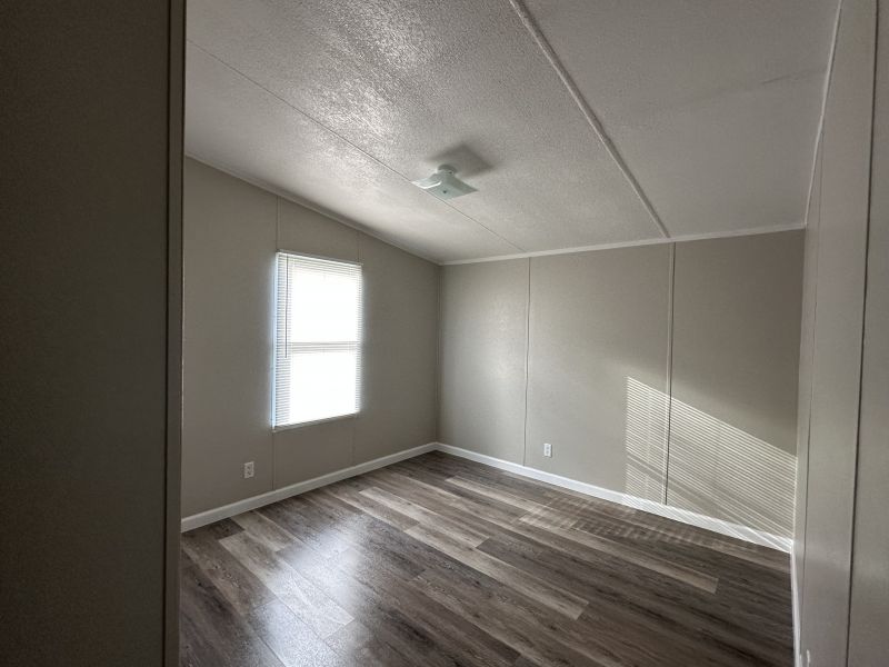 #122 Fox Pointe Drive  Fox Pointe Mobile Home for Sale in Delaware