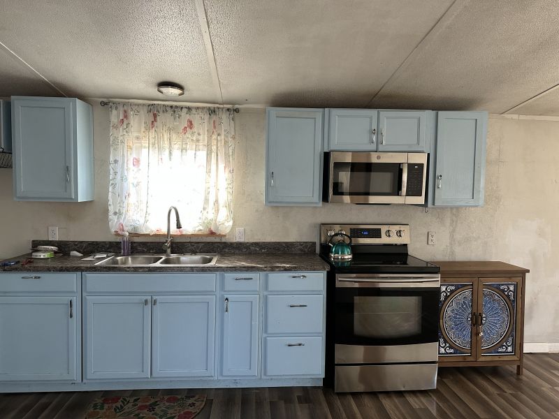 #329 Norway drive Pinewood acres Mobile Home for Sale in Delaware