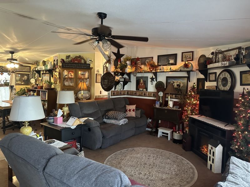 #195 Fox Pointe drive  Fox Pointe Village  Mobile Home for Sale in Delaware