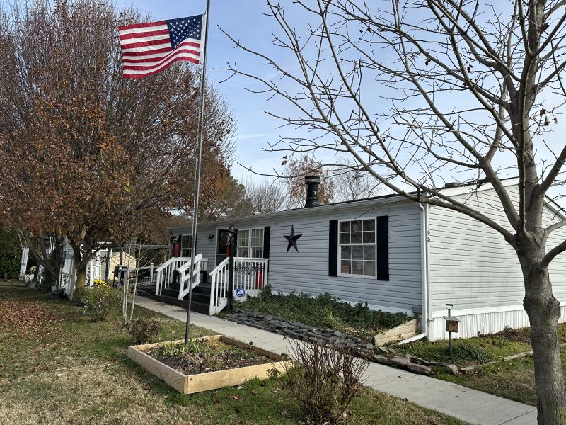 #195 Fox Pointe drive  Fox Pointe Village  Mobile Home for Sale in Delaware