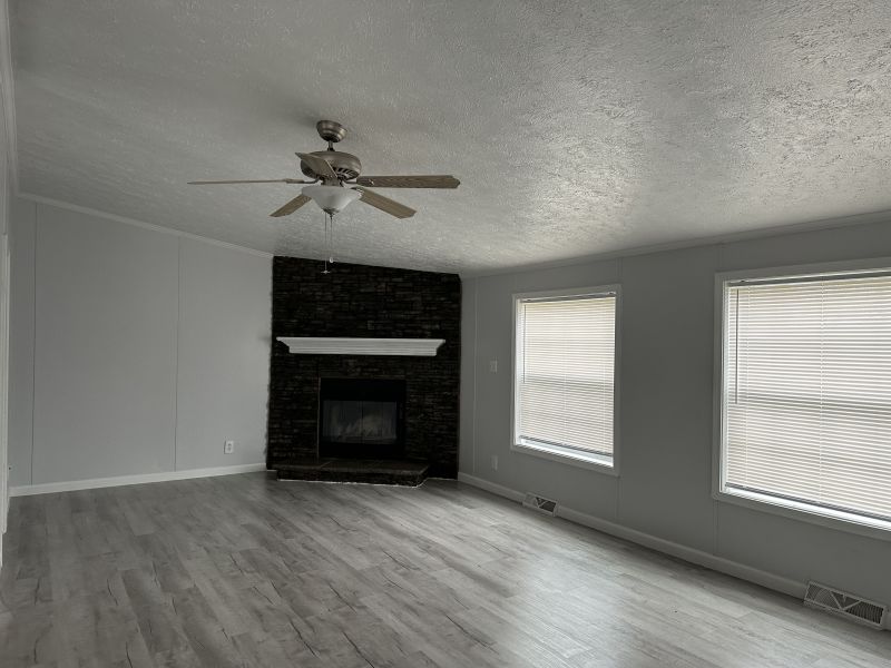 #201 Monorch circle Dover East Mobile Home for Sale in Delaware