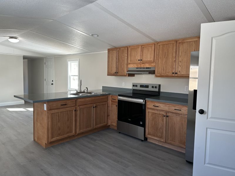 #405 Balsam drive Pinewood Acres  Mobile Home for Sale in Delaware