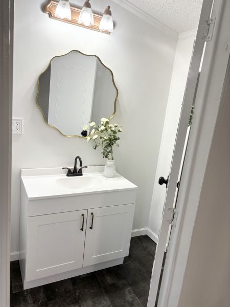 #10A Nascar lane Granada  Mobile Home for Sale in Delaware