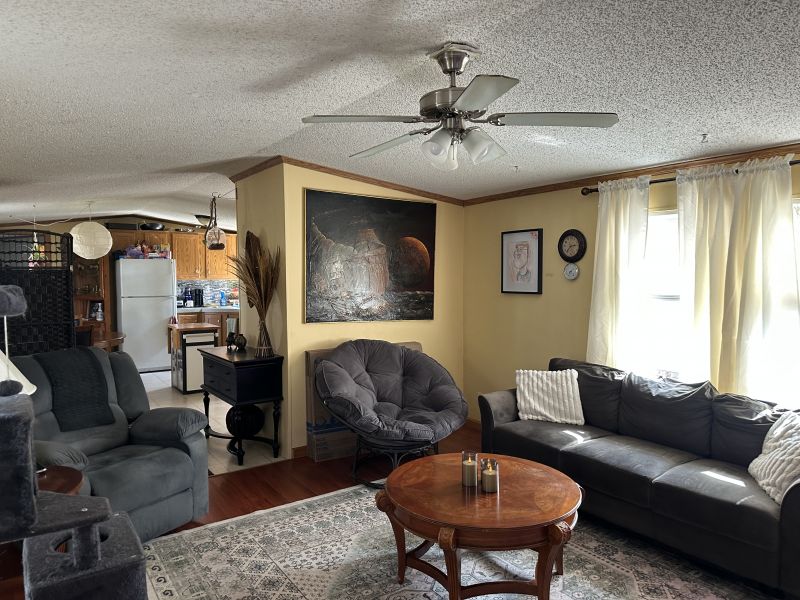 #153 Hemlock way Holly Hill Estates Mobile Home for Sale in Delaware