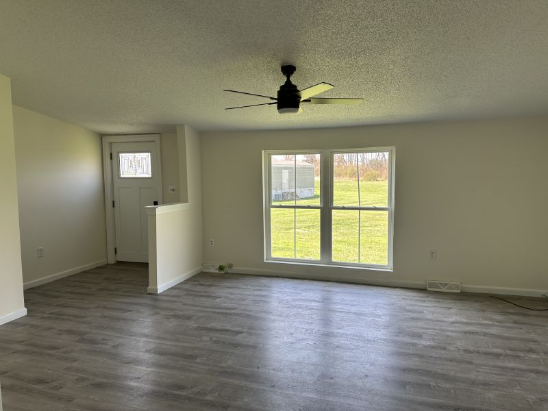 #8 Cactus Bend Willow Tree Mobile Home for Sale in Delaware