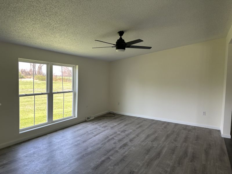 #8 Cactus Bend Willow Tree Mobile Home for Sale in Delaware