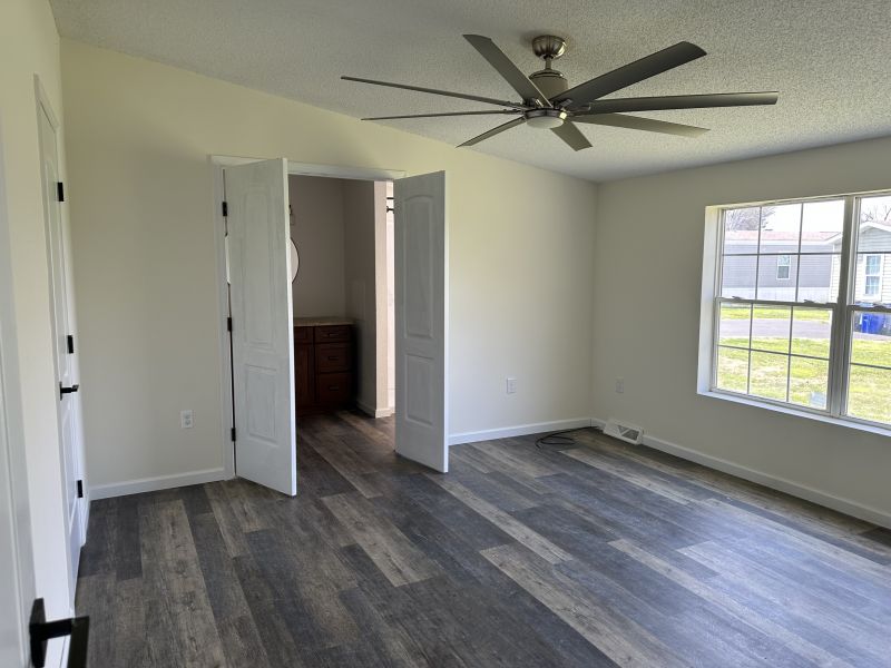 #8 Cactus Bend Willow Tree Mobile Home for Sale in Delaware