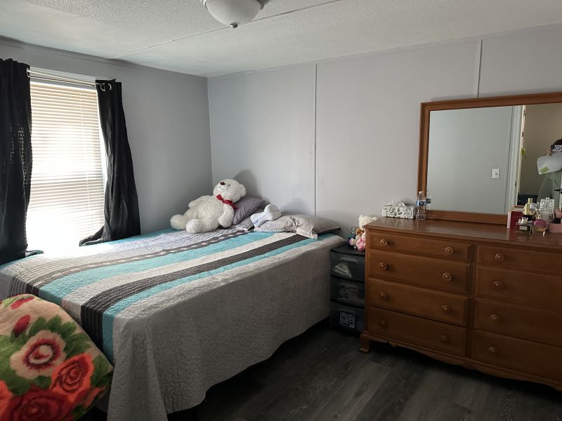 #89 Holly Hill Drive Holly Hills Mobile Home for Sale in Delaware