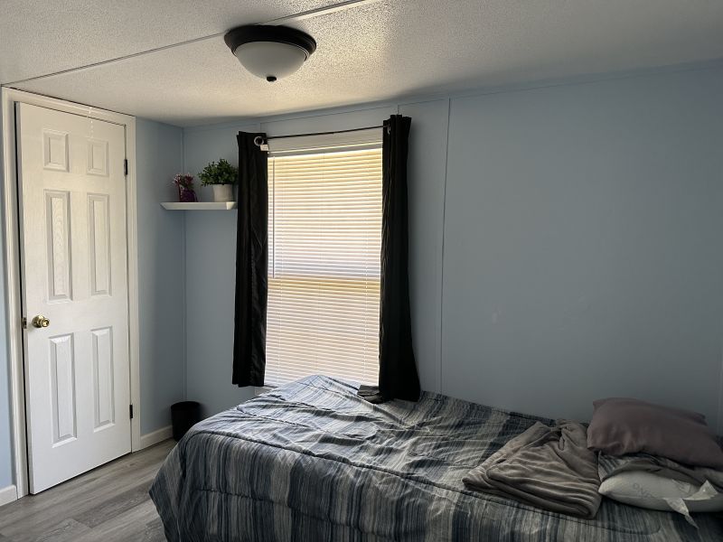 #89 Holly Hill Drive Holly Hills Mobile Home for Sale in Delaware