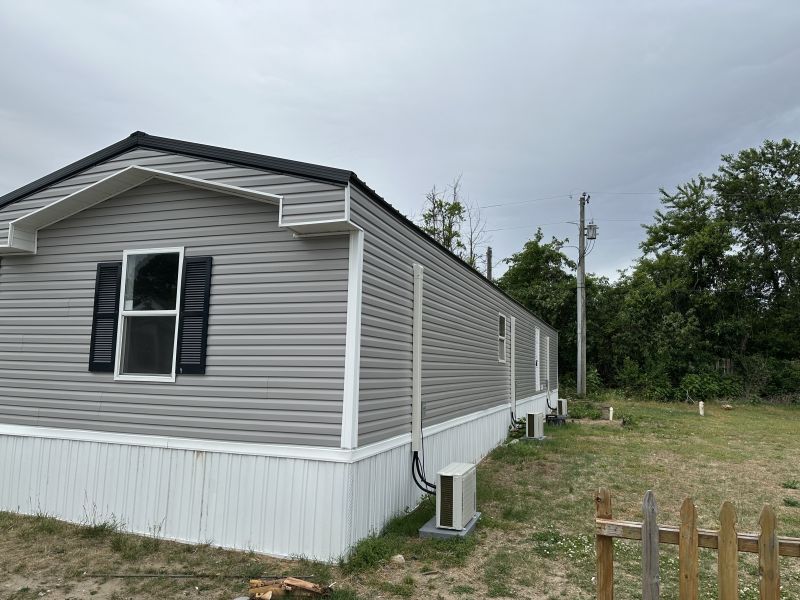 #6B Nascar lane Granada  Mobile Home for Sale in Delaware