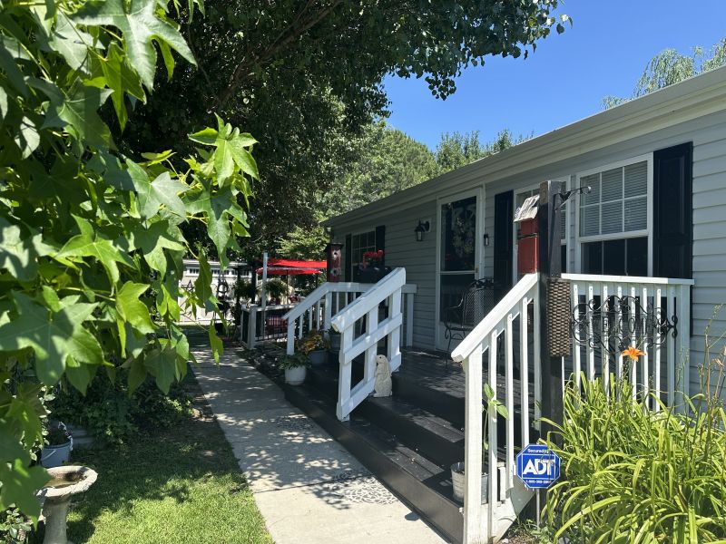 #195 Fox Pointe drive  Fox Pointe Village  Mobile Home for Sale in Delaware