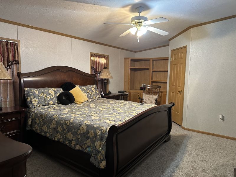 #302 Fox Pointe drive  Fox Pointe  Mobile Home for Sale in Delaware