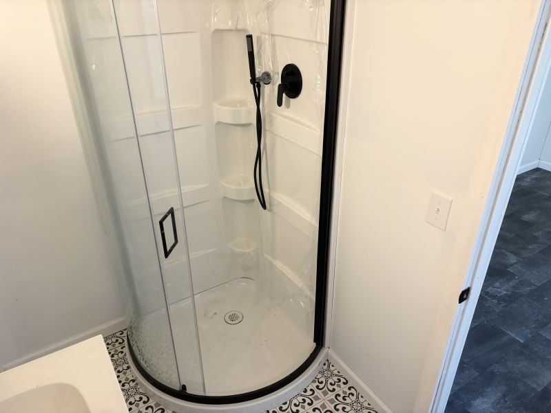 #16 A Nascar lane Magnolia De Granada MHP Mobile Home for Sale in Delaware