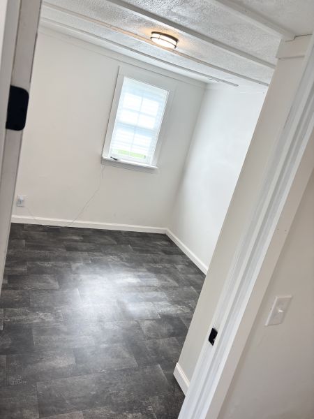 #16 A Nascar lane Magnolia De Granada MHP Mobile Home for Sale in Delaware