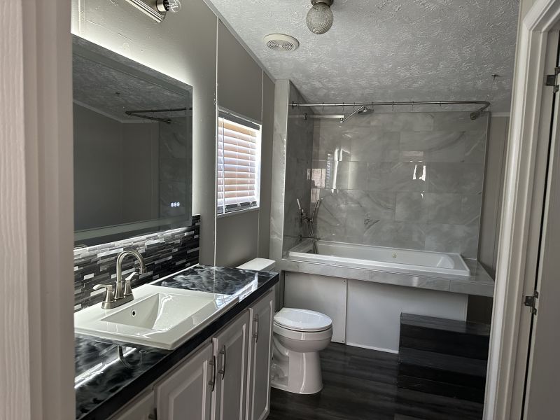 #5A Nascar lane Magnolia  Granada MHP Mobile Home for Sale in Delaware