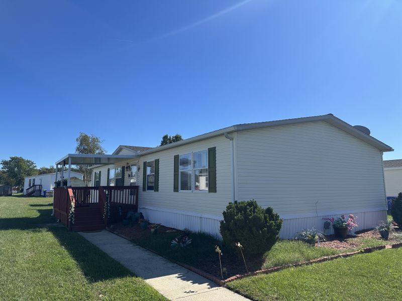 #23 Humpsman drive Dover Fox Pointe Village Mobile Home for Sale in Delaware
