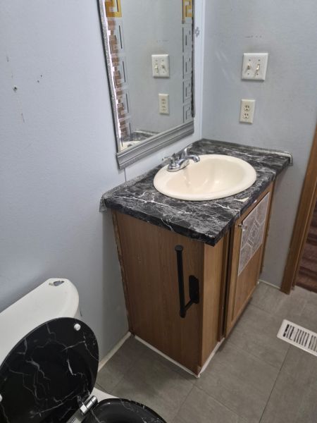 #23 Humpsman drive Dover Fox Pointe Village Mobile Home for Sale in Delaware