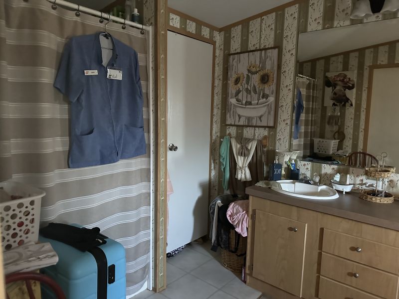 #30 Iris court  Fox Pointe Village Mobile Home for Sale in Delaware
